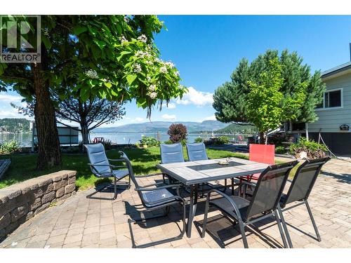 2009 Eagle Bay Road, Blind Bay, BC 