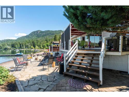 2009 Eagle Bay Road, Blind Bay, BC 
