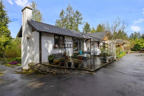 218 Sunningdale Rd East, Qualicum Beach, BC 