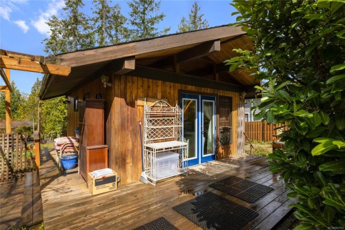 218 Sunningdale Rd East, Qualicum Beach, BC 