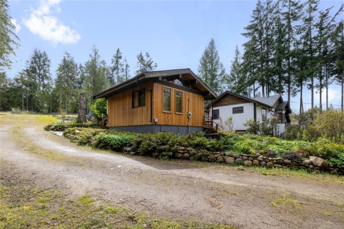 218 Sunningdale Rd East, Qualicum Beach, BC 