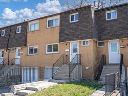 14-20 Anna Capri Drive  Hamilton, ON L8W 1M6