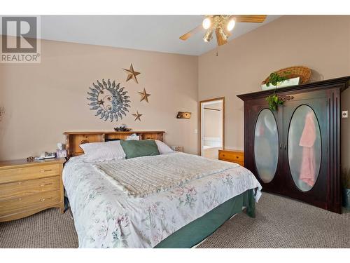 4711 16 Street Ne, Salmon Arm, BC - Indoor Photo Showing Bedroom