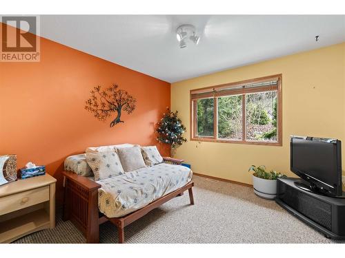 4711 16 Street Ne, Salmon Arm, BC - Indoor