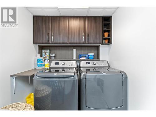 4711 16 Street Ne, Salmon Arm, BC - Indoor Photo Showing Laundry Room