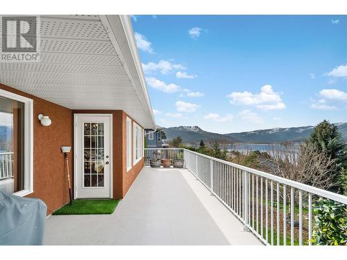 4711 16 Street Ne, Salmon Arm, BC - Outdoor With Exterior