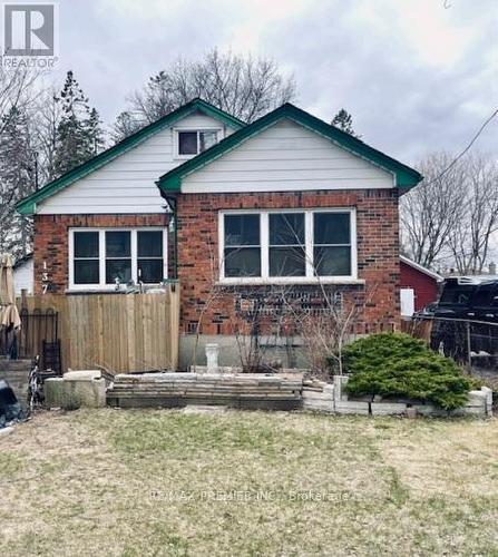 1370 SIMCOE STREET N  Oshawa, ON L1G 4X6