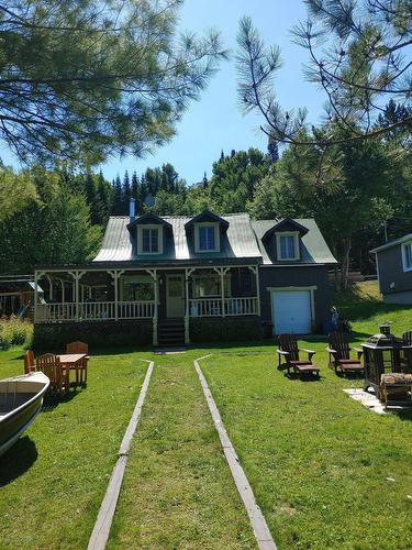 Façade - 377 Ch. Lac-Léon, Saint-Donat, QC - Outdoor