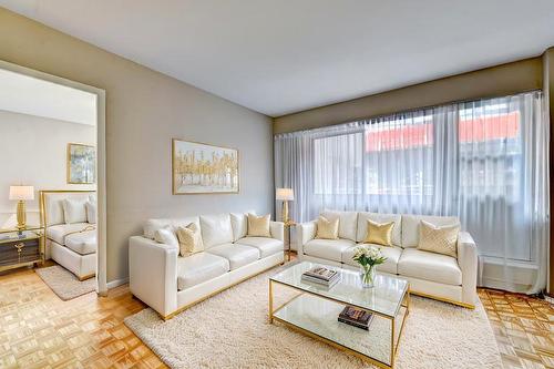 Kitchen - 101-1420 Rue Crescent, Montréal (Ville-Marie), QC - Indoor Photo Showing Living Room
