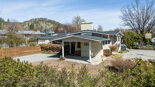 1880 Broadview Avenue, Kelowna, BC - Outdoor