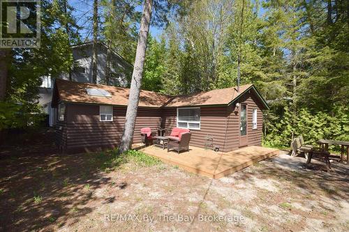 465 BLUEWATER LANE  Wasaga Beach, ON L9Z 2P4