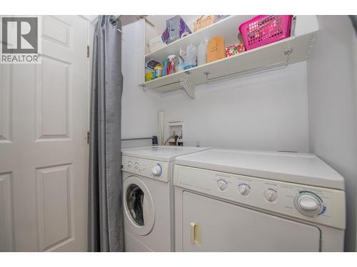 Main Level Laundry - 1001 30 Avenue Unit# 30, Vernon, BC - Indoor Photo Showing Laundry Room