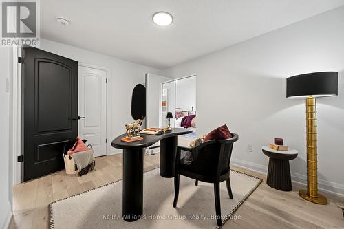 27 Halls Drive, Centre Wellington (Elora/Salem), ON - Indoor