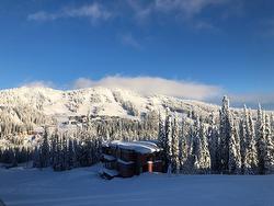 303-30 Monashee Road  Vernon, BC V1B 3M1