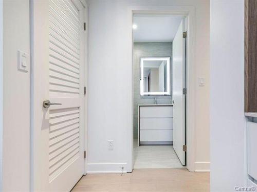 Laundry room - 1210-1020 Rue De La Montagne, Montréal (Ville-Marie), QC - Indoor Photo Showing Other Room