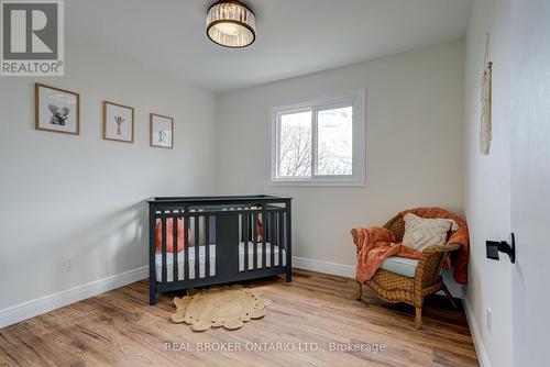 1252 Lakeview Drive, Oakville, ON - Indoor Photo Showing Bedroom
