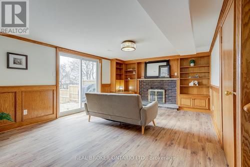 1252 Lakeview Drive, Oakville, ON - Indoor With Fireplace