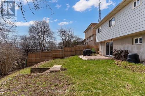 1252 Lakeview Drive, Oakville, ON - Outdoor