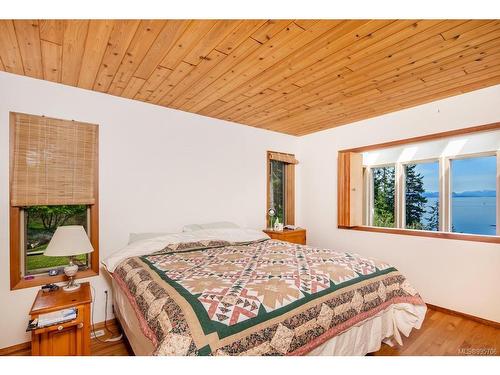 1180 Berry Point Rd, Gabriola Island, BC 