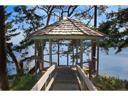 1180 Berry Point Rd, Gabriola Island, BC 