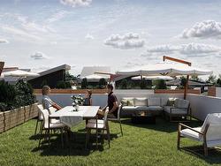 18-4128 Glanford Ave  Saanich, BC V8Z 4A8