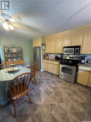 35 Acres South, Hudson Bay Rm No. 394, SK - Indoor Photo Showing Kitchen