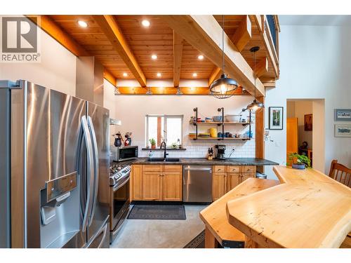 8774 6 Highway, Salmo, BC - Indoor Photo Showing Kitchen