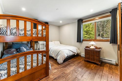 Chambre à coucher - 1573 Ch. Jordan, Dunham, QC - Indoor Photo Showing Bedroom