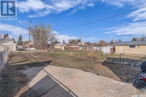 111 2Nd Avenue E, Biggar, SK - Outdoor