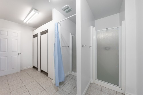 Interior - 775 Boul. St-Luc, Saint-Jean-Sur-Richelieu, QC 