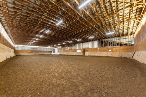 Stable - 775 Boul. St-Luc, Saint-Jean-Sur-Richelieu, QC 