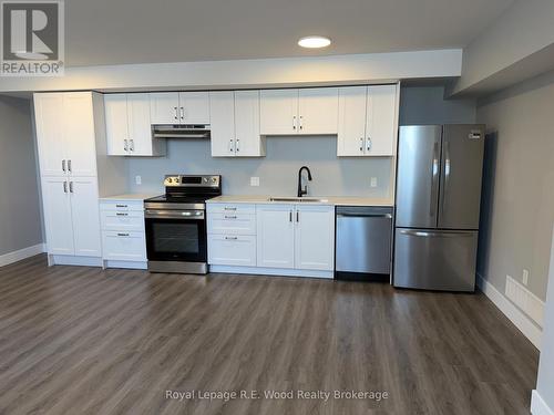 335 JOHN STREET S , Aylmer, Ontario N5H 2C9 4