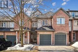 42 - 2088 LEANNE BOULEVARD  Mississauga, ON L5K 2S7