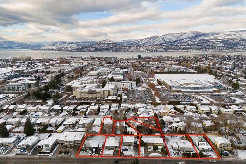 3010 Gordon Drive  Kelowna, BC V1V 2E2