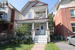 130 HINTON AVENUE  Ottawa, ON K1Y 1A1