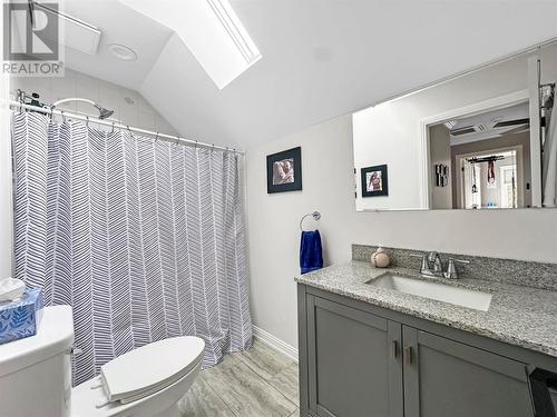 218 Buckingham Drive, Paradise, NL - Indoor Photo Showing Bathroom