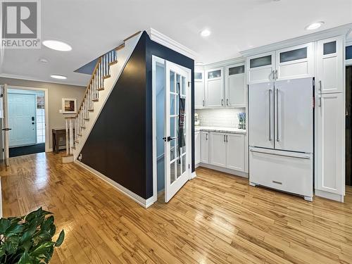 218 Buckingham Drive, Paradise, NL - Indoor Photo Showing Kitchen