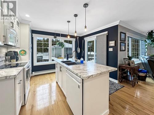 218 Buckingham Drive, Paradise, NL - Indoor Photo Showing Kitchen With Double Sink With Upgraded Kitchen