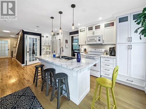 218 Buckingham Drive, Paradise, NL - Indoor Photo Showing Kitchen With Double Sink With Upgraded Kitchen