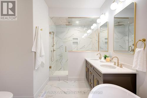 7 Nelson Street, West Perth (Mitchell), ON - Indoor Photo Showing Bathroom