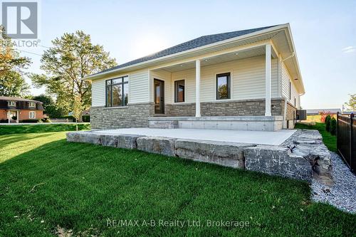 7 Nelson Street, West Perth (Mitchell), ON - Outdoor With Deck Patio Veranda