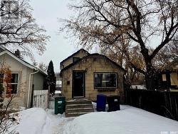 923 H AVENUE N  Saskatoon, SK S7L 2C4