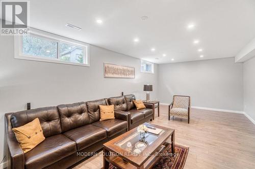 605 Curzon Avenue, Mississauga, ON - Indoor