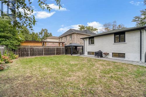 605 Curzon Avenue, Mississauga, ON - Outdoor