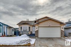 171 KLARVATTEN RD NW  Edmonton, AB T5Z 2X3