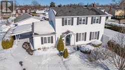 1339 HOLMES CRESCENT  Ottawa, ON K1V 7L2