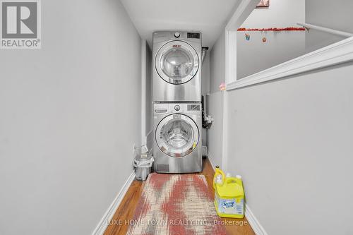 163 Stone Church Road E, Hamilton, ON - Indoor Photo Showing Laundry Room