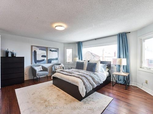 1093 Rouge Valley Dr, Pickering, ON - Indoor Photo Showing Bedroom