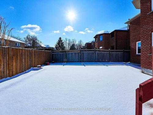 1093 Rouge Valley Dr, Pickering, ON - Outdoor