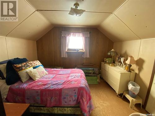 819 3Rd Avenue N, Alsask, SK - Indoor Photo Showing Bedroom